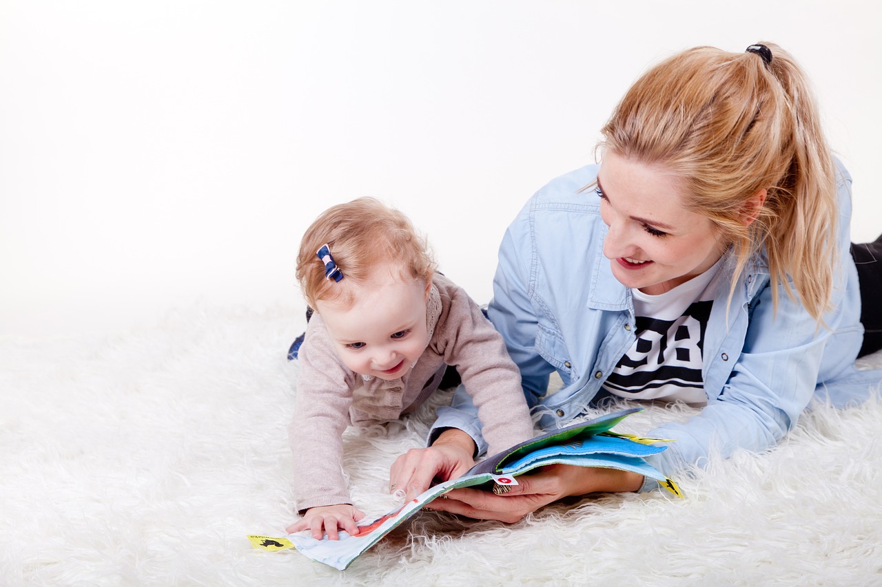 Lire à deux voix : stimuler l'imagination de vos enfants
